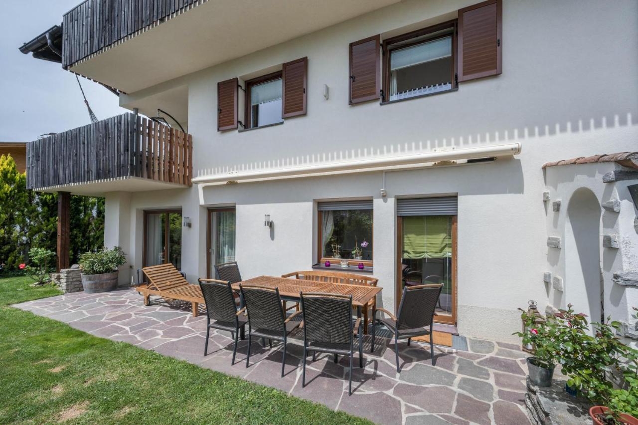 Villa Charmed House Fiumes Esterno foto